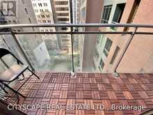 1702 - 8 COLBORNE STREET | Toronto Ontario | Slide Image Twelve