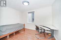 54 THYRA AVENUE | Toronto Ontario | Slide Image Thirteen