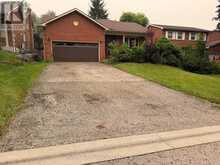 192 HARRISON DRIVE | Newmarket Ontario | Slide Image Two