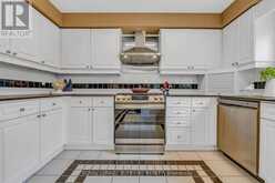 2819 DUNCAIRN DRIVE | Mississauga Ontario | Slide Image Thirteen