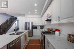 28 CUPPLES FARM LANE | East Gwillimbury Ontario | Slide Image Sixteen