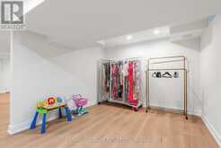 124 BARONS STREET | Vaughan Ontario | Slide Image Twenty-two