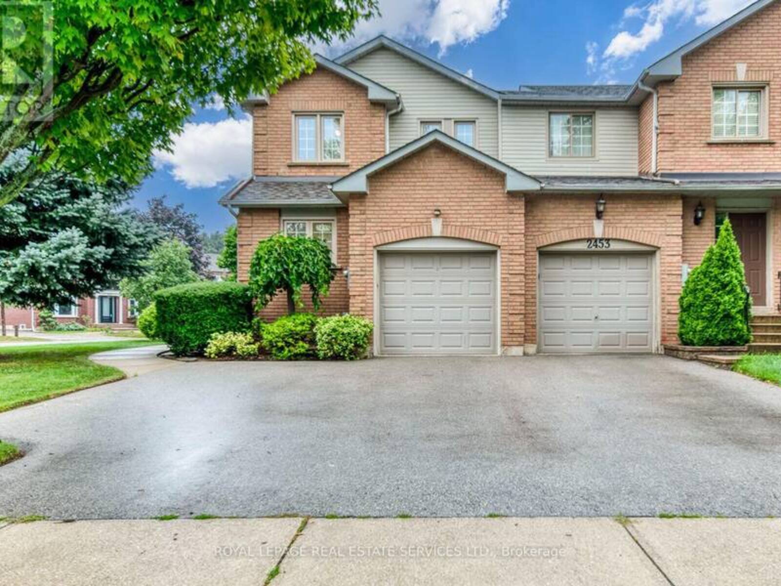 2455 NEW WOOD DRIVE, Oakville, Ontario L6H 5Y3