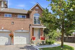 24 - 115 BRISTOL ROAD E | Mississauga Ontario | Slide Image Two
