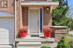 24 - 115 BRISTOL ROAD E | Mississauga Ontario | Slide Image Three