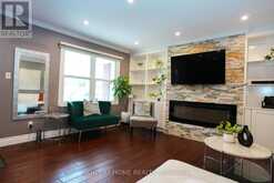 1266 LAKEVIEW DRIVE | Oakville Ontario | Slide Image Four