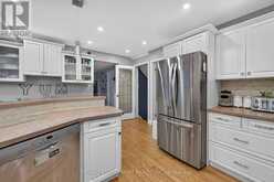 253 HIGHRIDGE AVENUE | Hamilton Ontario | Slide Image Thirteen