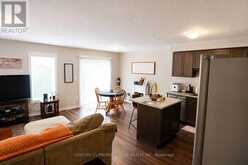 12 - 60 CANTERBURY DRIVE | St. Catharines Ontario | Slide Image Seven