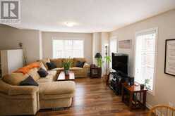 12 - 60 CANTERBURY DRIVE | St. Catharines Ontario | Slide Image Nine