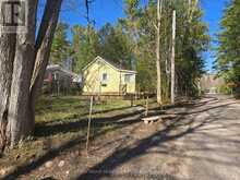 18 HARRAS AVENUE | Tiny Ontario | Slide Image Two