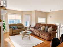 89 ROYAL BEECH DRIVE | Wasaga Beach Ontario | Slide Image Seven