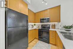 801 - 3939 DUKE OF YORK BOULEVARD | Mississauga Ontario | Slide Image Eight