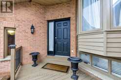 11 MURKAR CRESCENT | Whitby Ontario | Slide Image Three