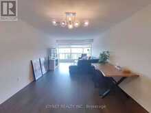 721 - 309 MAJOR MACKENZIE DRIVE E | Richmond Hill Ontario | Slide Image Eight