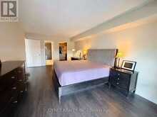 721 - 309 MAJOR MACKENZIE DRIVE E | Richmond Hill Ontario | Slide Image Nine