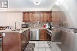 68 DENTON CIRCLE | Vaughan Ontario | Slide Image Twelve