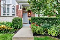 112 WATERSIDE DRIVE | Mississauga Ontario | Slide Image Two