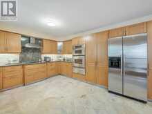 49 MIRIAM CRESCENT | Richmond Hill Ontario | Slide Image Thirteen