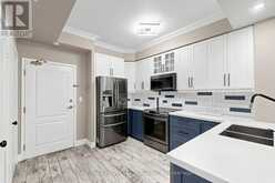 206 - 3531 LAKE SHORE BOULEVARD W | Toronto Ontario | Slide Image Ten