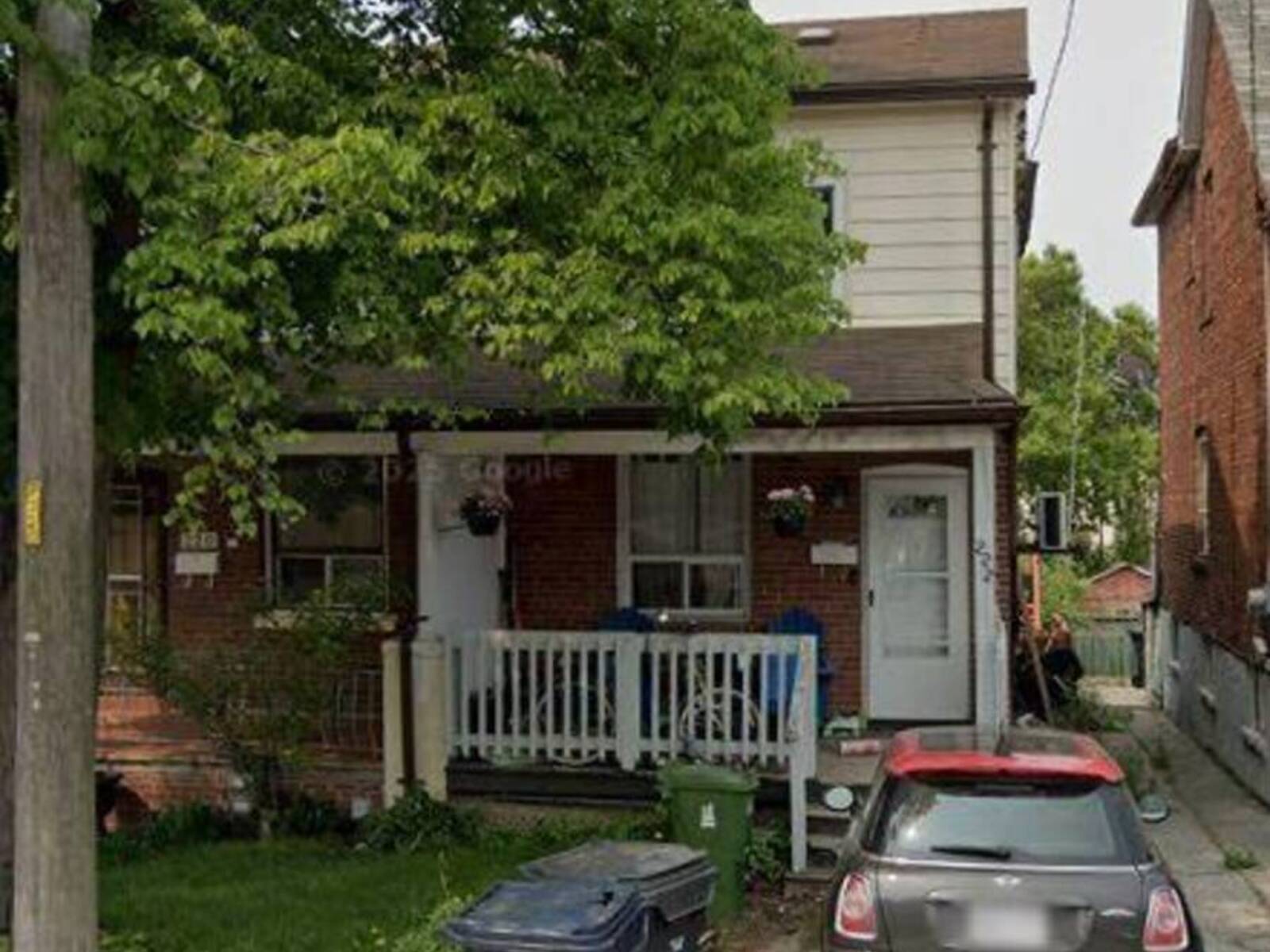 222 BLACKTHORN AVENUE, Toronto, Ontario M6N 3H8
