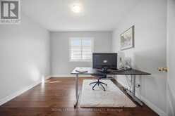 2215 LAPSLEY CRESCENT | Oakville Ontario | Slide Image Fifteen