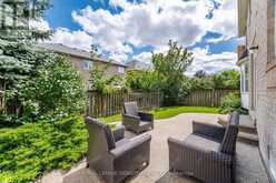 2215 LAPSLEY CRESCENT | Oakville Ontario | Slide Image Twenty-two