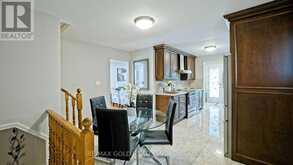 7428 PICKFAIR DRIVE | Mississauga Ontario | Slide Image Nine