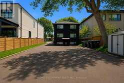 43 BROADVIEW AVENUE | Mississauga Ontario | Slide Image Twelve