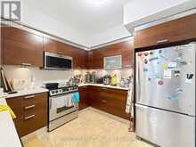 708W - 500 QUEENS QUAY W | Toronto Ontario | Slide Image Thirteen