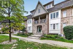 29 - 42 PINERY TRAIL | Toronto Ontario | Slide Image One