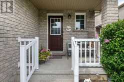 28 PASS COURT | Barrie Ontario | Slide Image Three