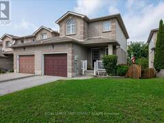 28 PASS COURT Barrie Ontario, L4N 5R9