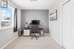 589 SALES DRIVE | Woodstock Ontario | Slide Image Fifteen