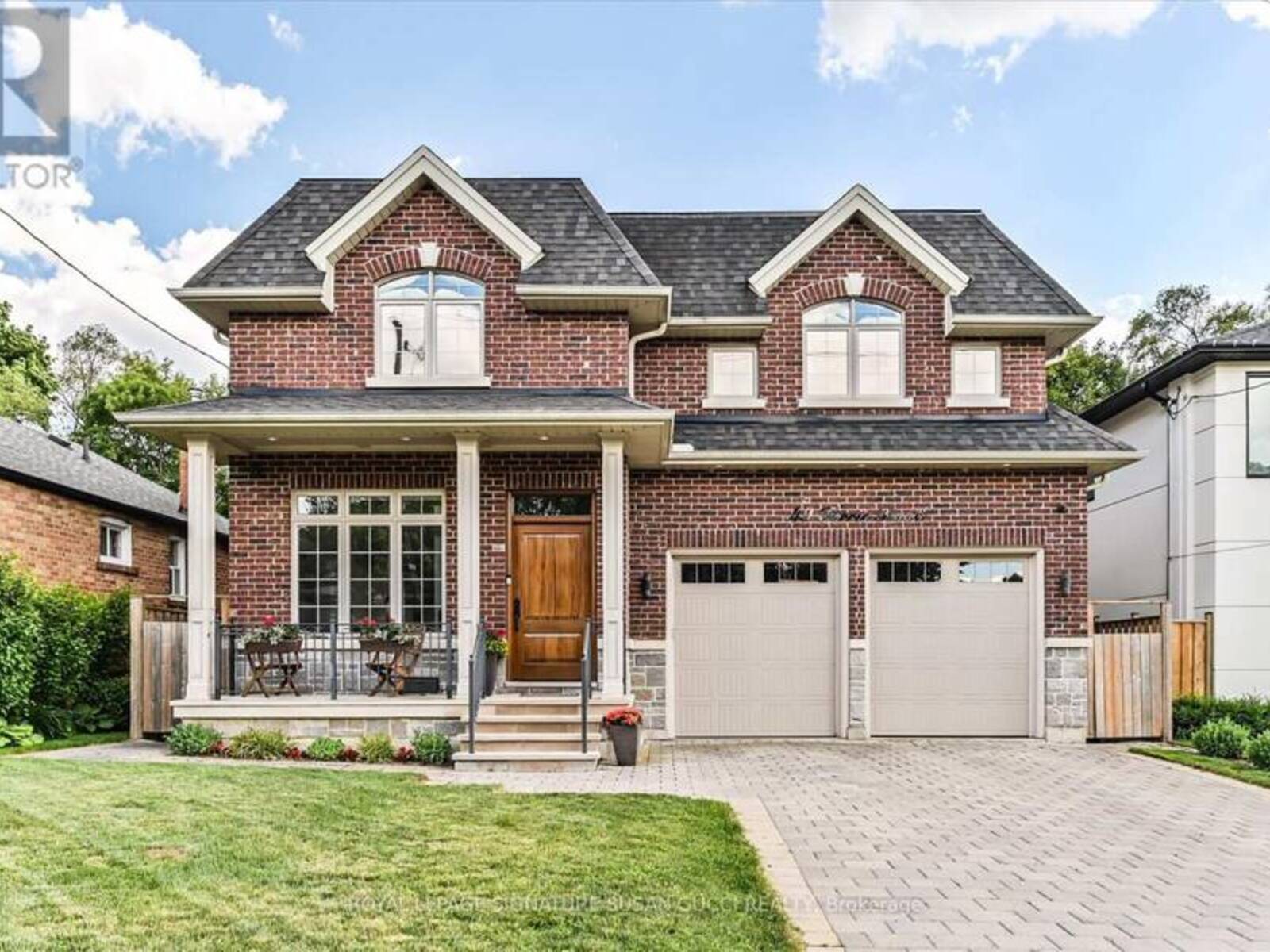 49 FERRIS ROAD, Toronto, Ontario M4B 1G2