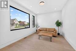 2052 REDAN DRIVE | Mississauga Ontario | Slide Image Thirteen