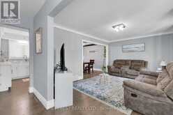 3992 LONGFELLOW AVENUE | Windsor Ontario | Slide Image Three