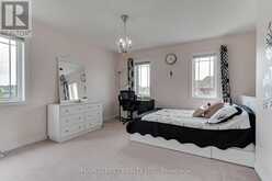 34 GREY WING AVENUE | Georgina Ontario | Slide Image Thirty