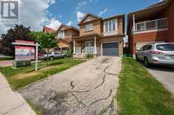 4 REDFINCH WAY | Brampton Ontario | Slide Image Two