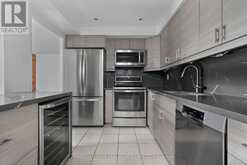 604 - 19 DUNDONALD STREET | Toronto Ontario | Slide Image Nine