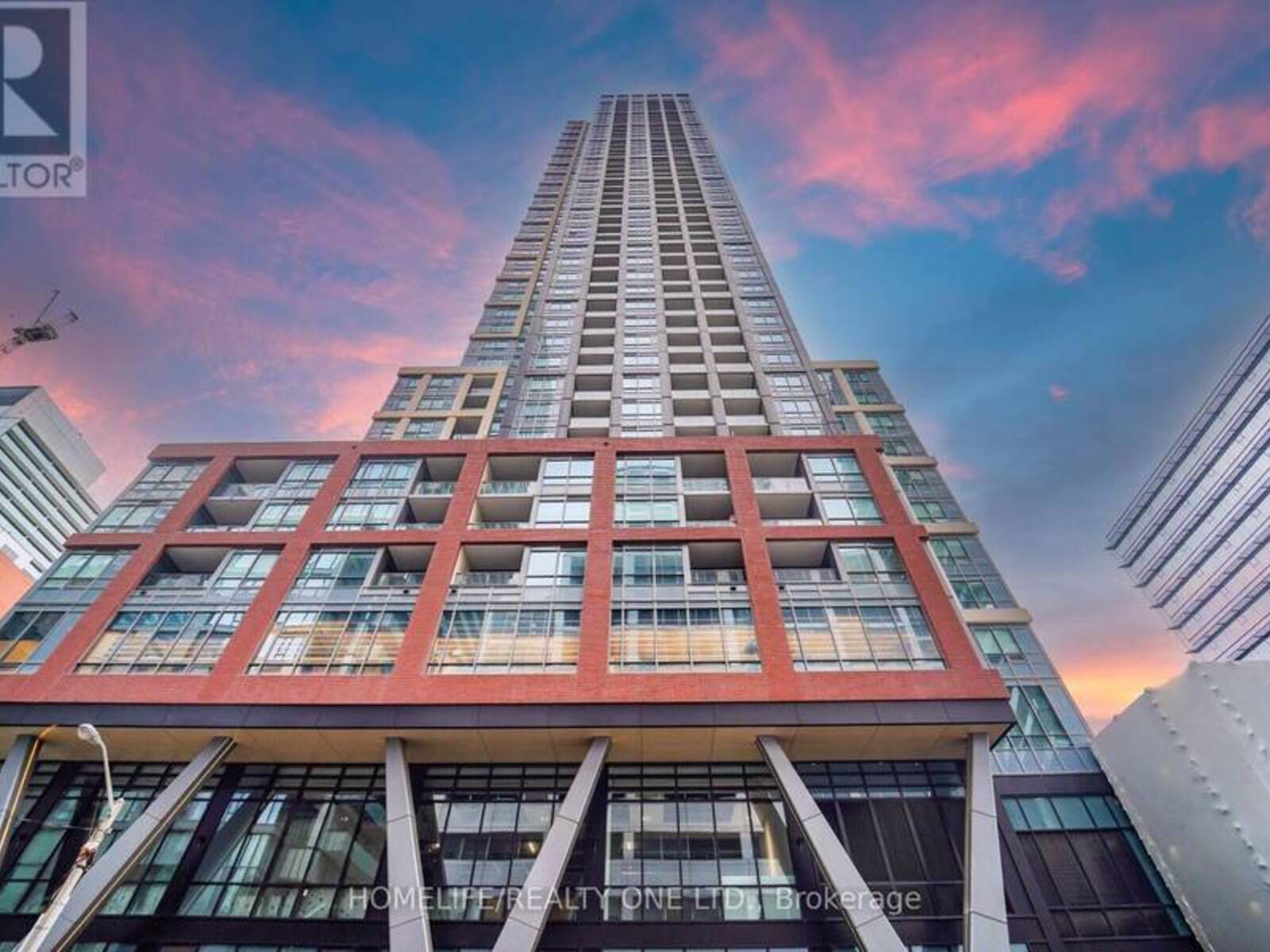 4803 - 108 PETER STREET, Toronto, Ontario M5V 2G7