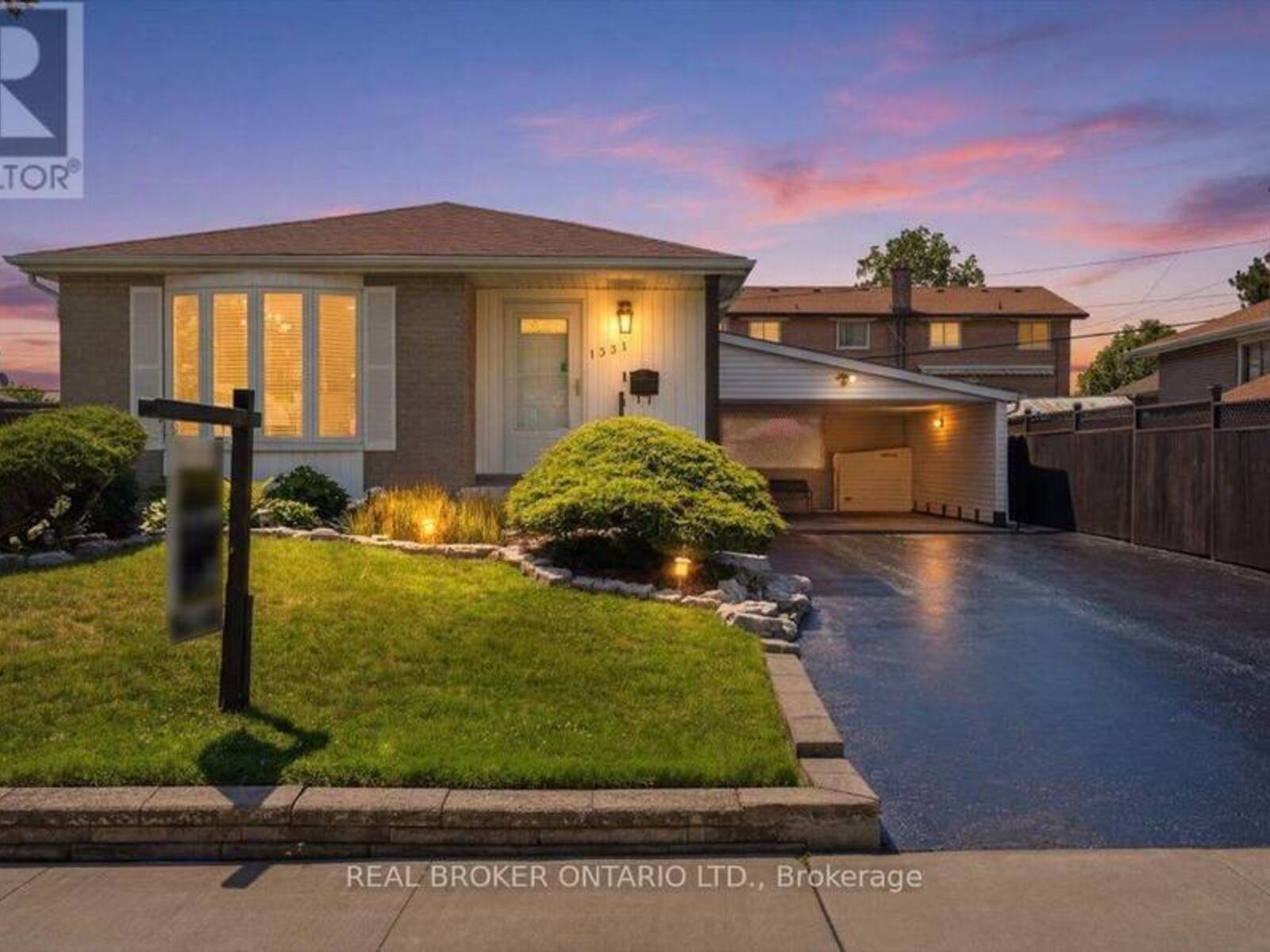 1331 TATRA DRIVE, Pickering, Ontario L1W 1K5