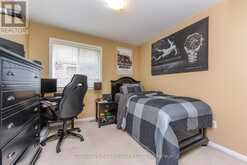 879 BENNETT BOULEVARD | Milton Ontario | Slide Image Thirty
