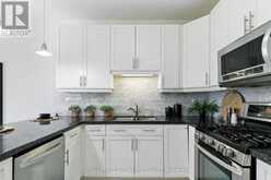 151 ROYAL WINTER DRIVE | Binbrook Ontario | Slide Image Nine