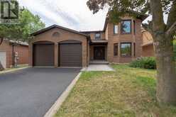 27 HOUSEMAN CRESCENT | Richmond Hill Ontario | Slide Image One