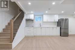 27 HOUSEMAN CRESCENT | Richmond Hill Ontario | Slide Image Thirty-five