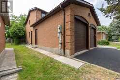27 HOUSEMAN CRESCENT | Richmond Hill Ontario | Slide Image Forty-five