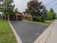 27 HOUSEMAN CRESCENT | Richmond Hill Ontario | Slide Image Forty-six
