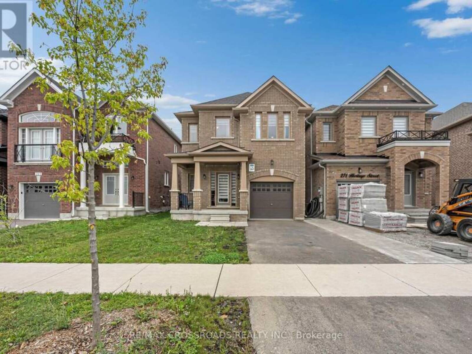 267 HERITAGE STREET, Bradford West Gwillimbury, Ontario L3Z 4M7