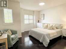 9 REVELSTOKE CRESCENT | Richmond Hill Ontario | Slide Image Three