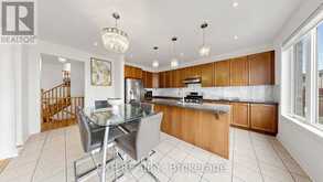 34 BUTTONLEAF CRESCENT | Whitchurch-Stouffville Ontario | Slide Image Eighteen